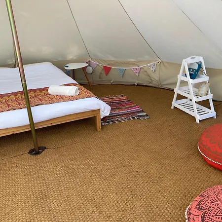 Au Pré Fleuri Eco Glamping *